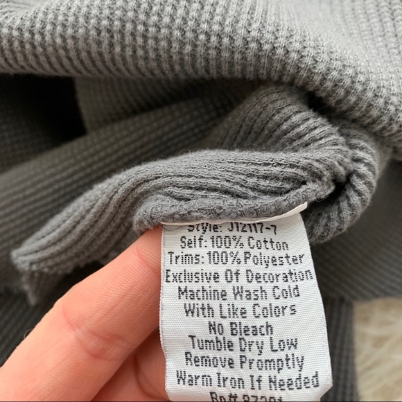 Johnny Was Chrys embroidery thermal top shirt gray - Picture 8 of 8